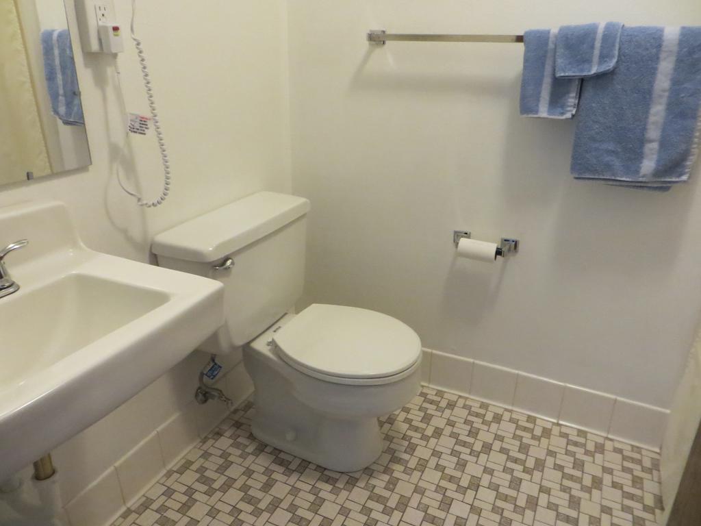 Country Villa Motel Tilden Room photo